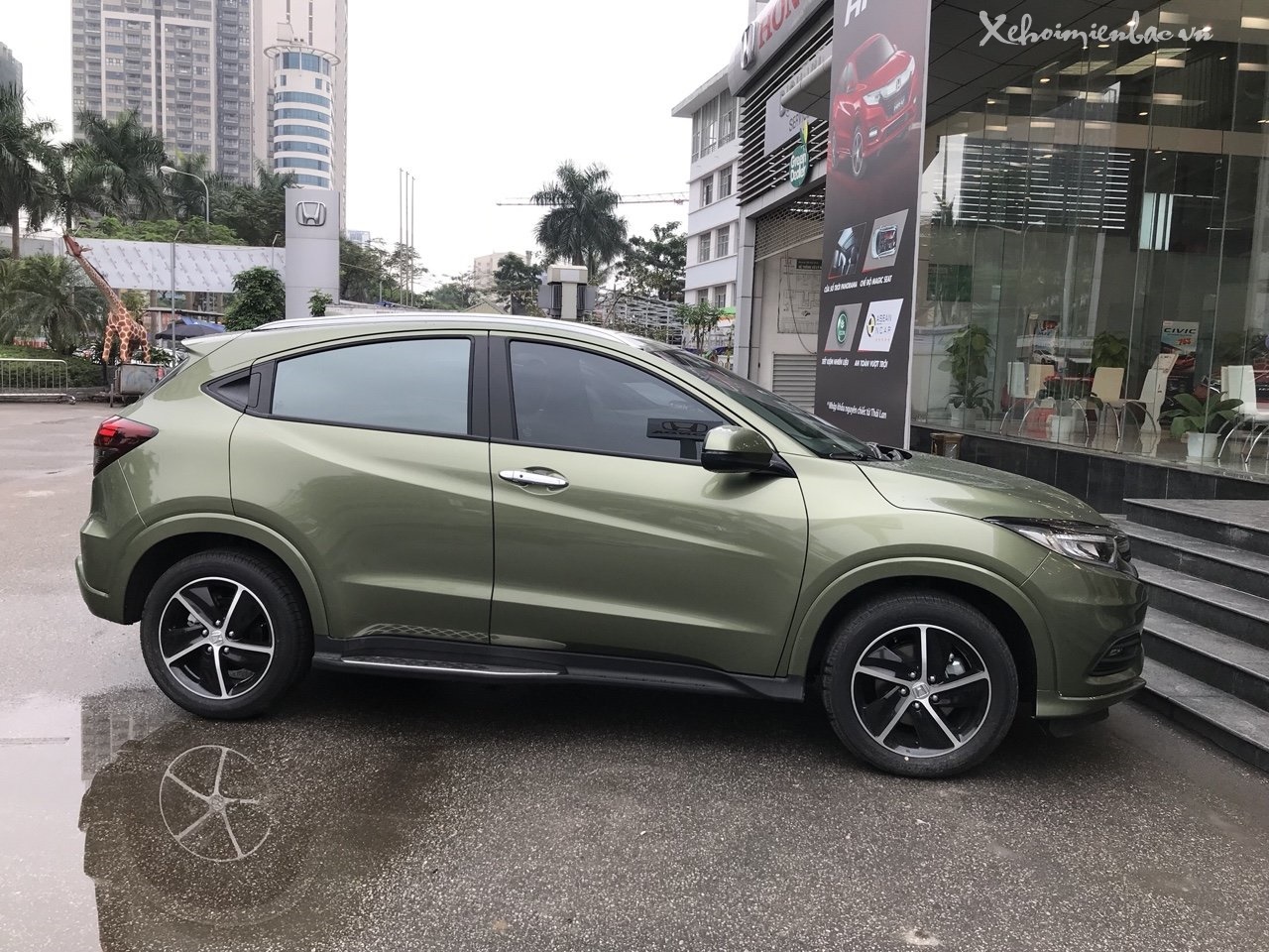 Soi Honda HRV 2023 bản G giá 699 triệu khắc tinh của Hyundai Creta